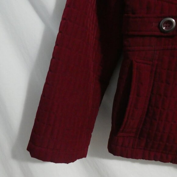 GALLERY | large | Burgundy Quilted Zip-Up Jacket | Button Waist Details - Picture 5 of 16